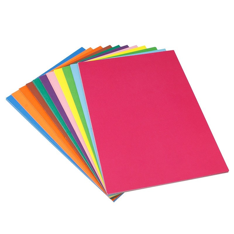 casuta din carton de colorat