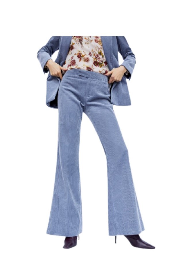 pantaloni evazati motiv floral zara
