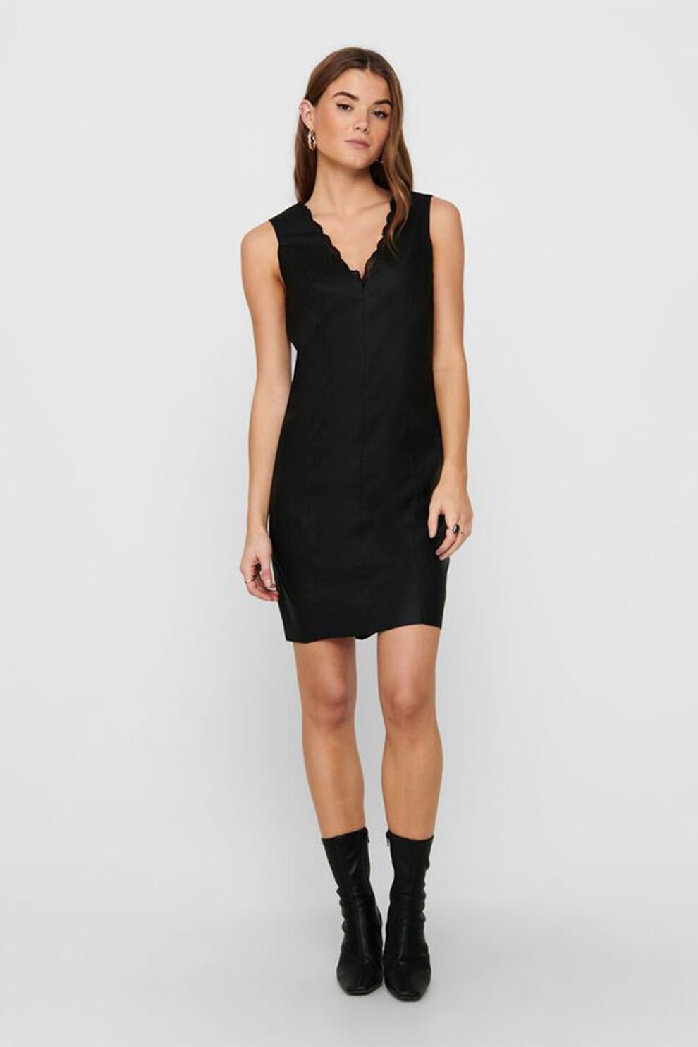 Rochie zara neagra cu insertii din piele – Cumpărați online