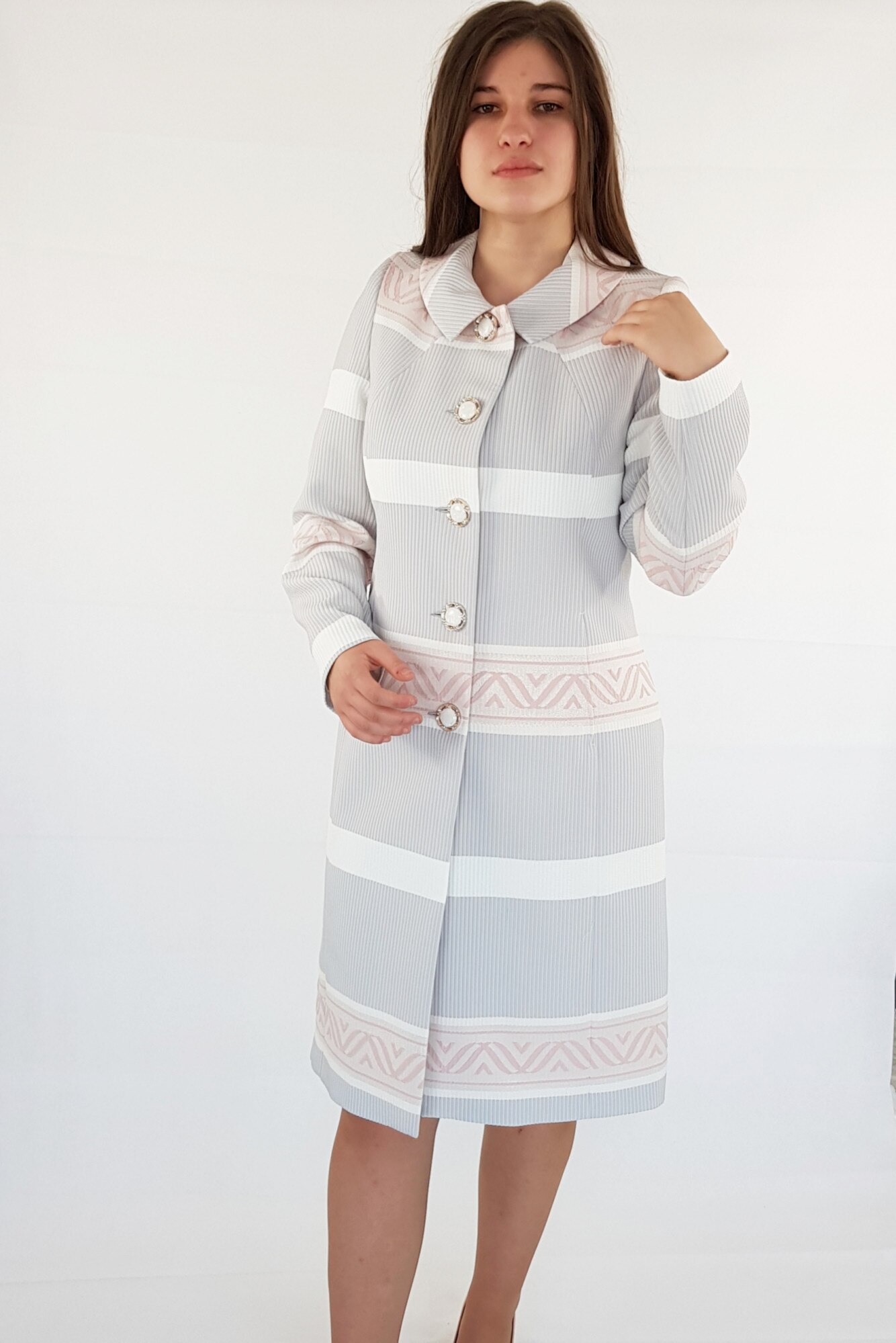 Rochii si compleuri elegante la zara